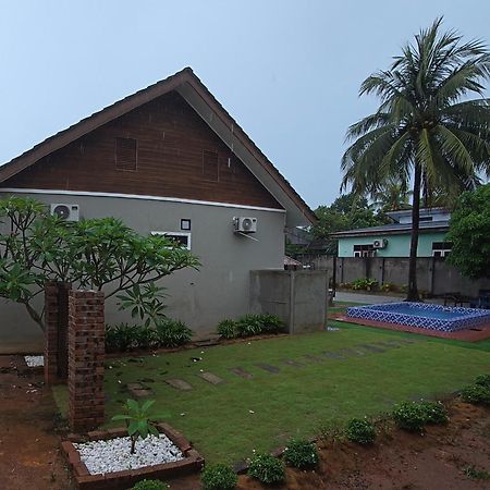 Casa Tiga Homestay Besut Kampung Kuala Besut Exterior photo