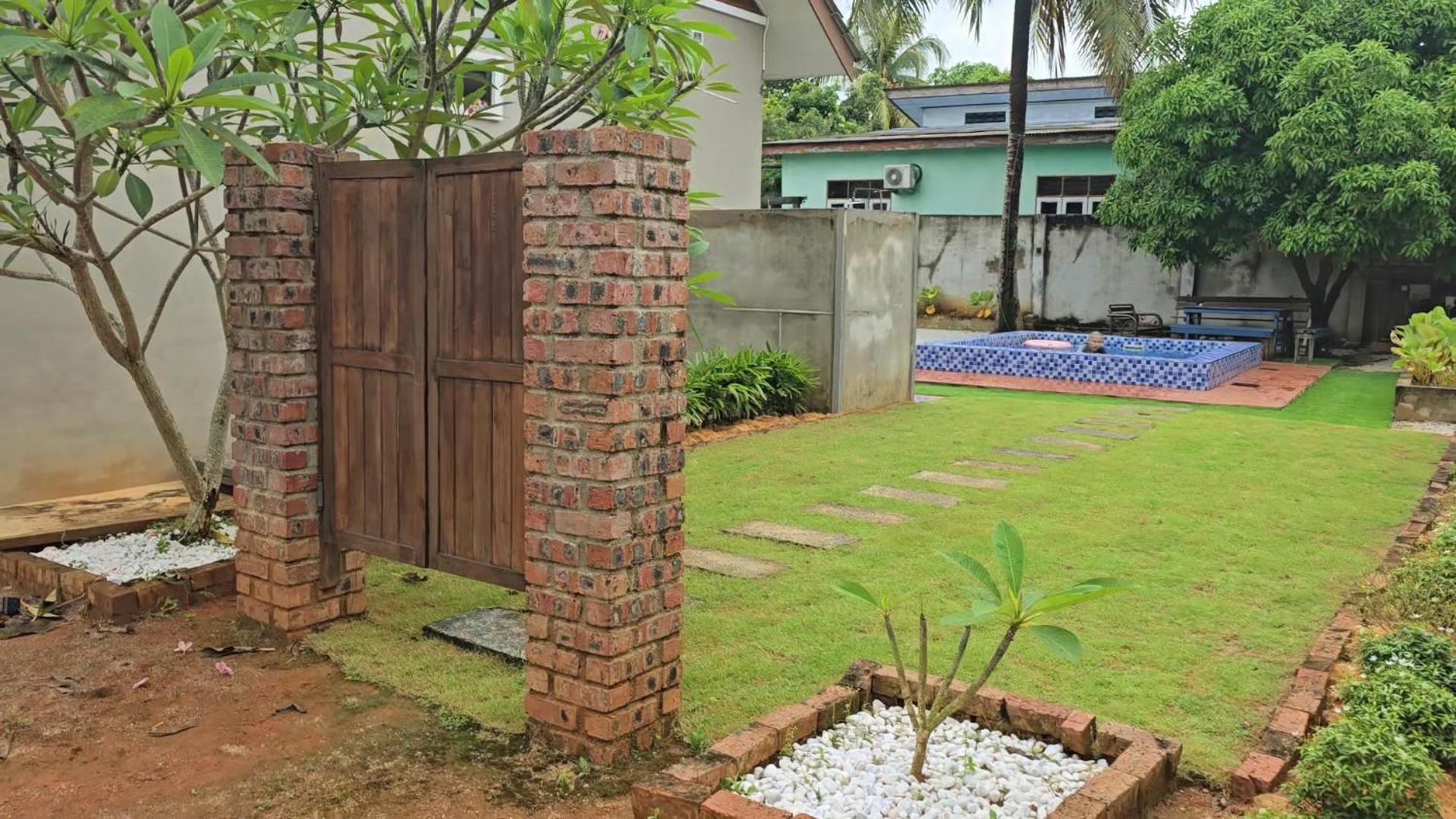 Casa Tiga Homestay Besut Kampung Kuala Besut Exterior photo